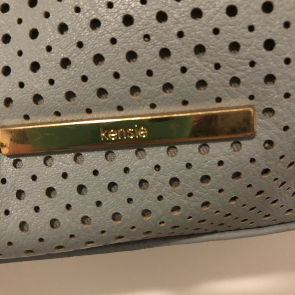 Kensie light blue purse (crossbody and shoulder) - Picture 2 of 8